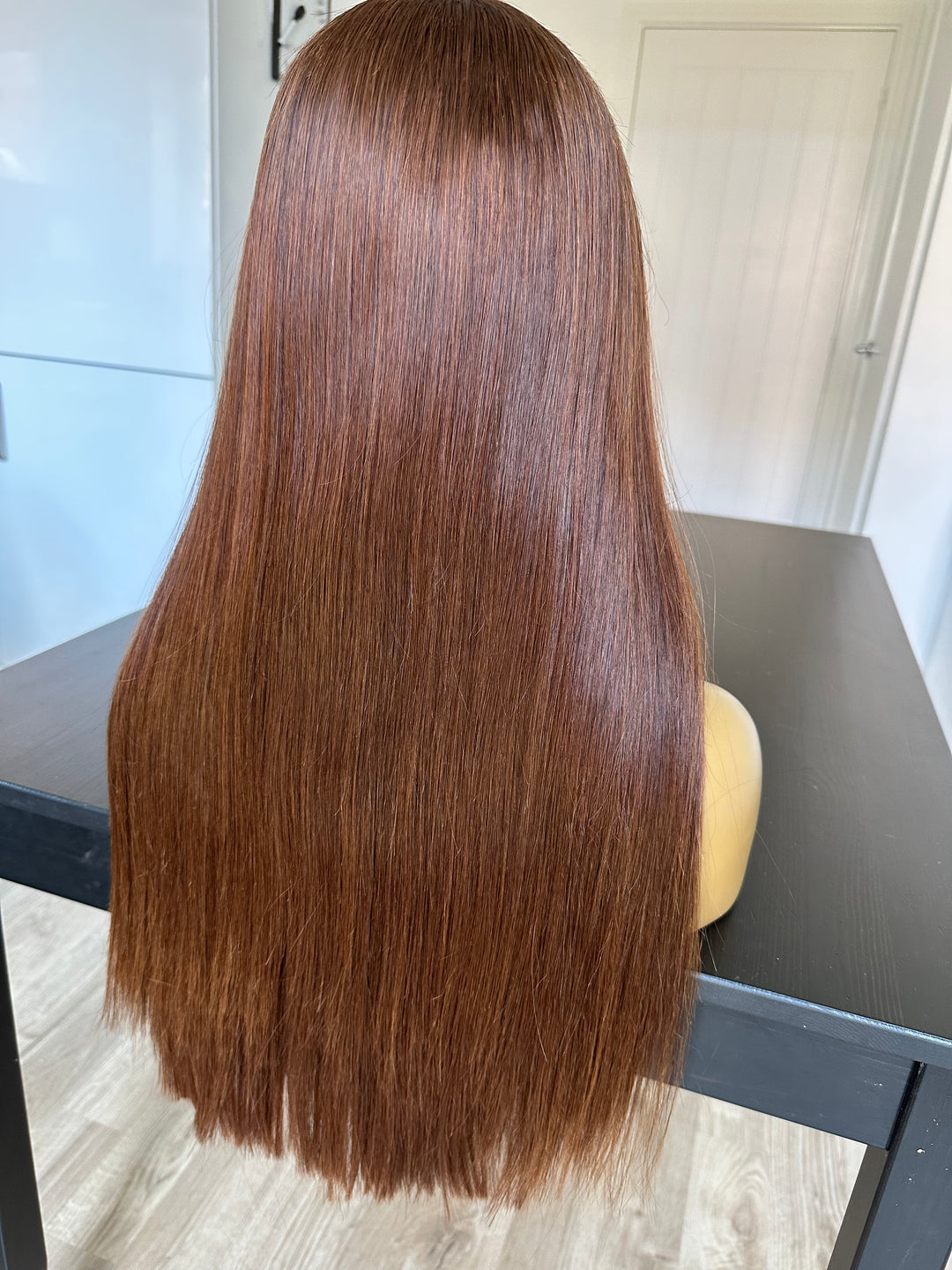 BIBI 6 X 6 STRAIGHTGLUELESS WIG