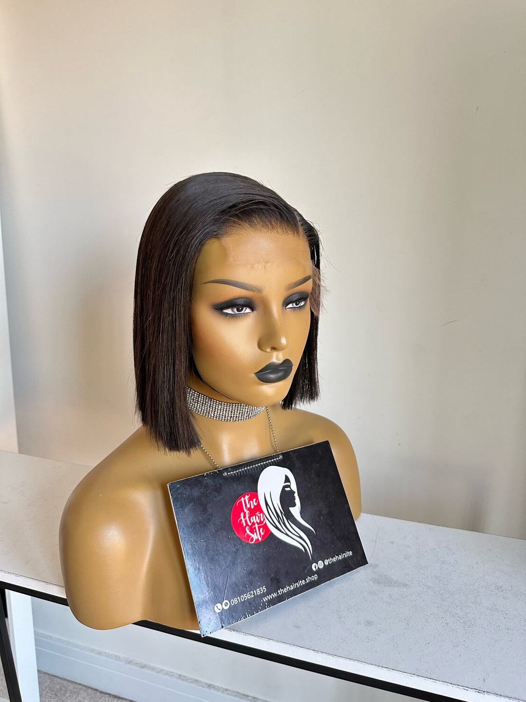 EMMA 6 X 6  HD STRAIGHT GLUELESS WIG