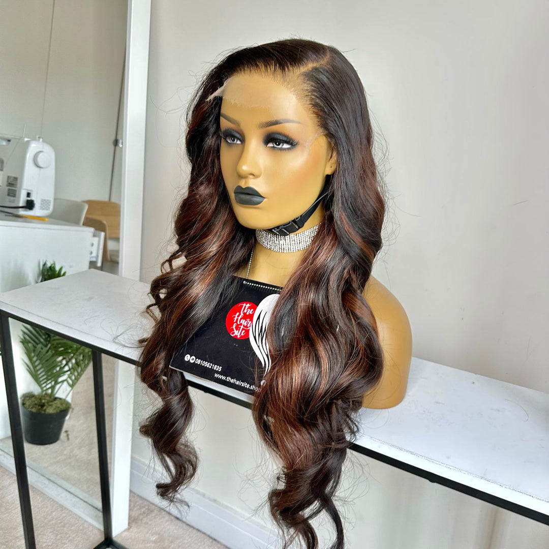 brown wavy wig